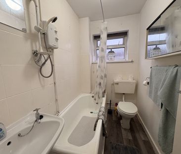 Usk Court, Curlew close, Rhiwbina - Photo 5