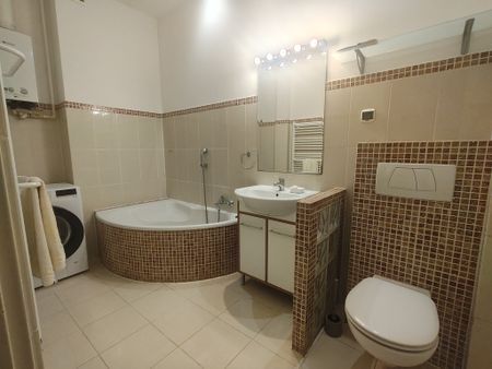 Do wynajęcia 2 pok. mieszkanie 47 m2 blisko PUM - Photo 2