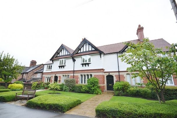 Byron Place, Alderley Edge - Photo 1