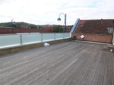 2 bedroom flat to rent - Photo 3