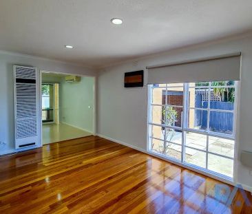 “For LEASE: Berwick| 3Bed + 1Bath + 1Car| Experience cozy living in... - Photo 2