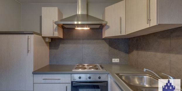 Appartement te huur in Roeselare voor € 700 met 2 slaapkamers - Foto 1