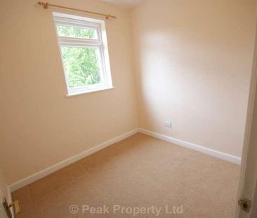 Ilfracombe Road, Southend On Sea, SS2 - Photo 3