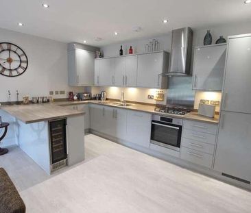 Brookwood, Woking, GU24 - Photo 5