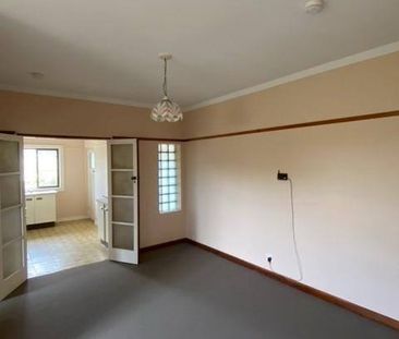 WALKING DISTANCE TO WARATAH VILLAGE, CLOSE TO NEWCASTLE CBD!!! - Photo 2