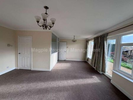 Primrose Hill, Little Gransden, SG19 - Photo 2