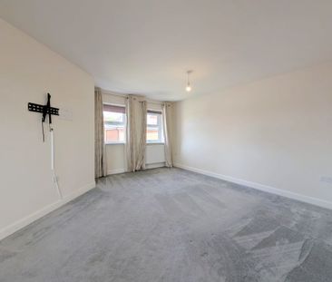 To Let – Birkdale Cop, Kew, PR8 – Two Bedroom First Floor Apt - Photo 2