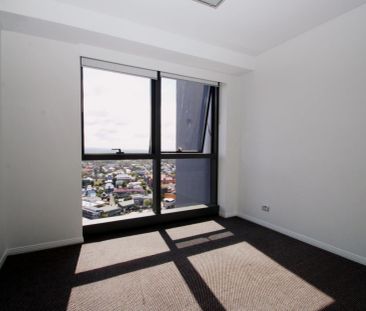 2Bedrooms, 2Bathrooms - Photo 4