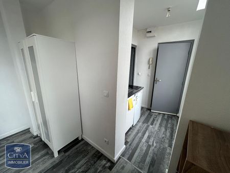 Location Appartement 1 pièce 15m² DOUAI 59500 - Photo 2