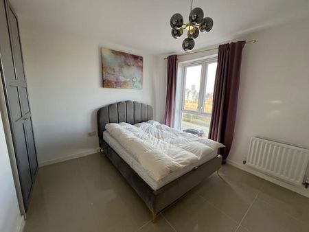4 bedroom terraced house to rent - Photo 3