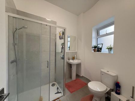 House share to rent - Photo 5