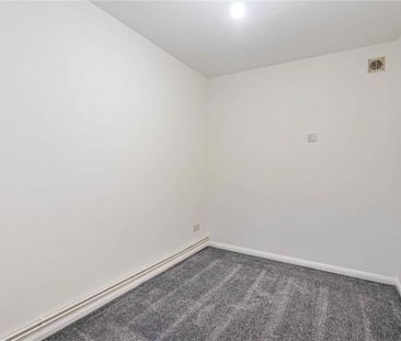 2 bed Maisonette for rent - Photo 5