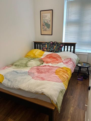 2 Bed Flat, Lorraine Court, NW1 - Photo 4