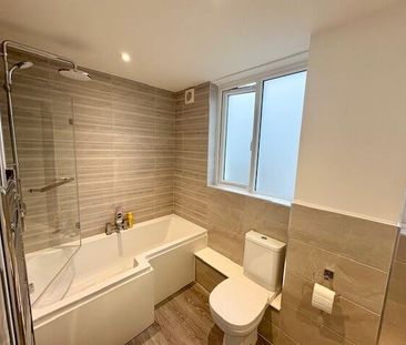 Astor Drive - Photo 6