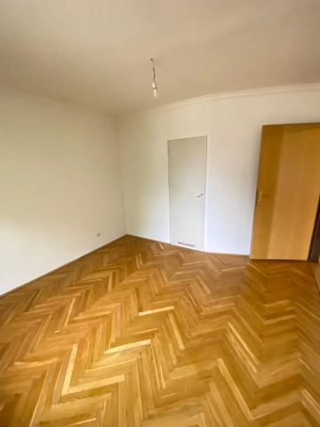 3 ZIMMER ALTBAUWOHNUNG - NÄHE UNIONKREUZUNG - Foto 3