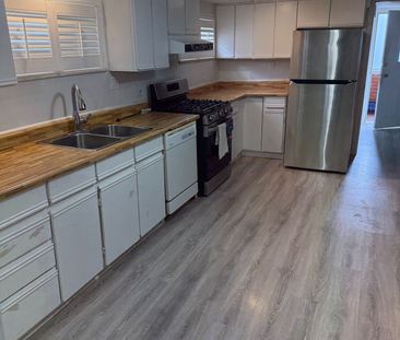 For Lease - 136 Cabana Drive Unit# Lower, Toronto, Ontario - Photo 1