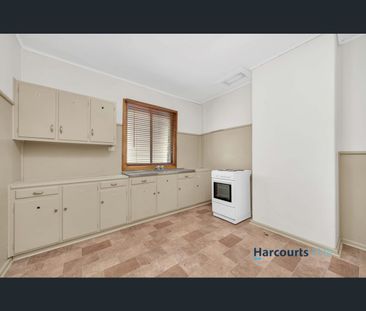 30 Whitford Road, Elizabeth South, SA 5112 - Photo 4
