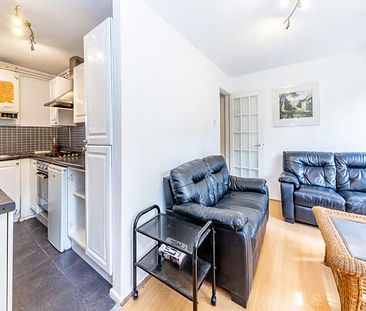4 bedroom town house with garden close to Tufnell park Station - Photo 5