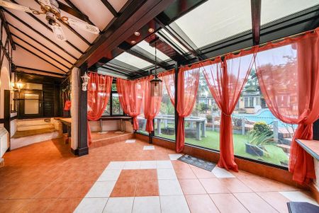 4 bedroom detached house to rent - Photo 3