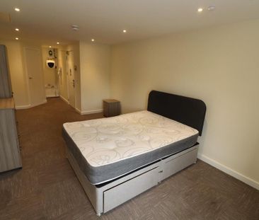 Studio to rent - Photo 5