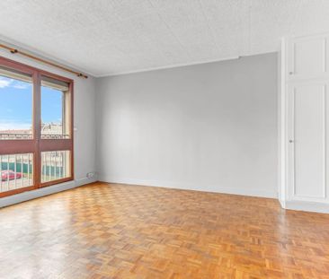 Location Appartement 1 pièce 32m² CHILLY MAZARIN 91380 - Photo 4