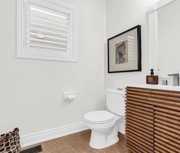 For Lease - 3236 Tacc Drive Unit# Main & Upper, Mississauga, Ontario - Photo 3