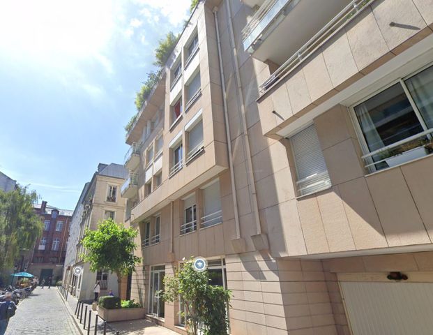 location Appartement T4 DE 92.37m² À PARIS 11 - Photo 1
