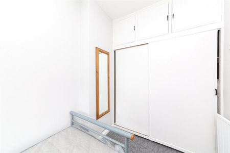 5 bedroom semi-detached house to rent - Photo 5