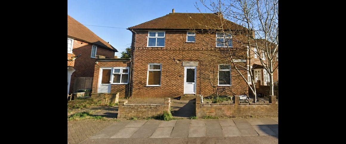 Studio Flat, Boundfield Road, SE6 - Photo 1