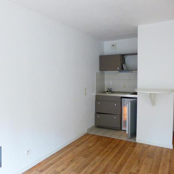 Location Appartement 1 pièce 21m² CHAMBERY 73000 - Photo 1