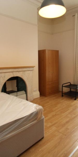 1 bedroom studio apartment to rent - Photo 1
