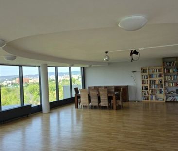 Moderne Maisonette Wohnung mit fantastischem Ausblick und Terrasse - Photo 3