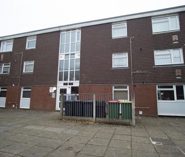 1 Bed Flat to Let on Beckett Court, Preston - Photo 3