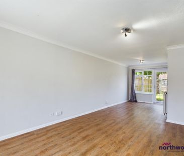 3 bedroom terraced house to rent - Photo 3