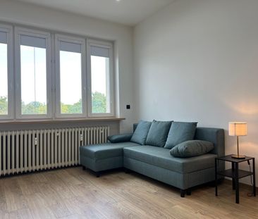 Łódź - Mieszkanie na wynajem - Zdjęcie 2