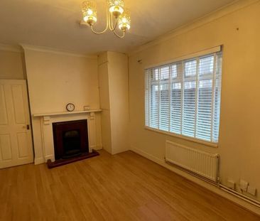 Ena Avenue, Neath, SA11 - Photo 1