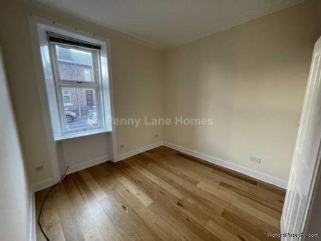 2 bedroom property to rent in Renfrew - Photo 2