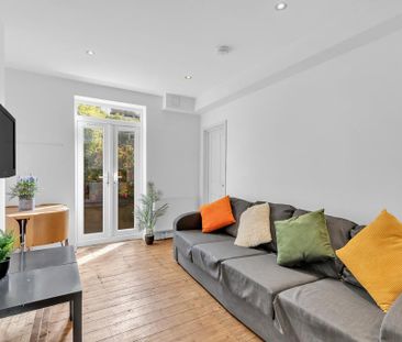 5 bedroom terraced house to rent - Photo 3