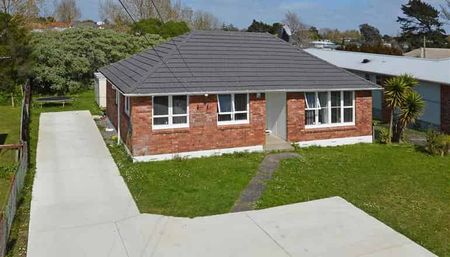 Inviting 3-bedroom family home for rent! - Photo 4