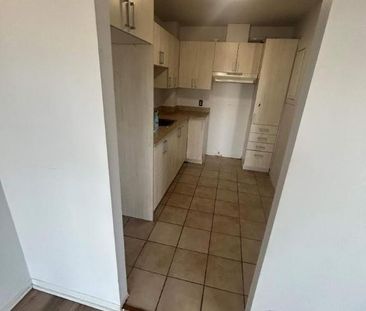 1 CH - 1 SDB - Côte Saint-Luc - $1,595 /mo - Photo 3