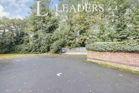 Apartment Old Chester Road, Chester Green, DE1 - Photo 2