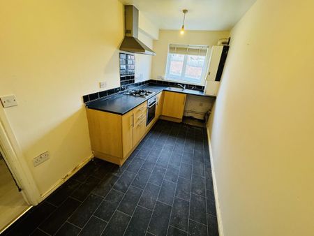 3 bedroom terraced house to rent - Photo 2