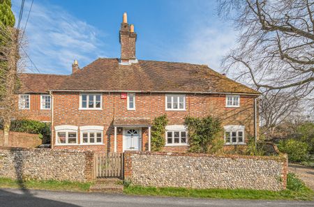 4 bedroom detached house to rent - Photo 2