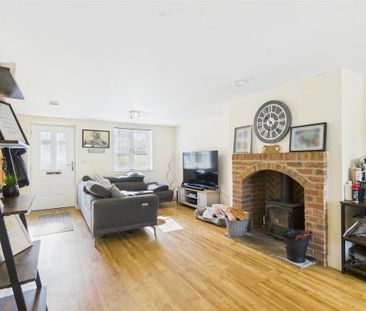 2 bedroom property to rent - Photo 1