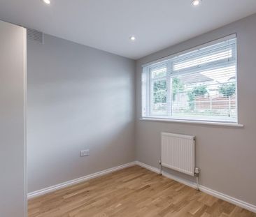 2 bedroom ground floor flat to rent - Photo 1