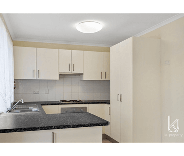 Conveniently Located High-Set Home - Photo 5