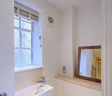 2 bedroom property to rent - Photo 4