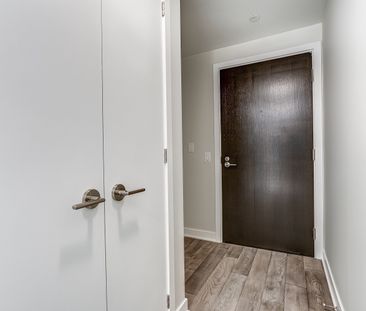 For Lease - 11 Yorkville Avenue Unit# 2409, Toronto, Ontario - Photo 3