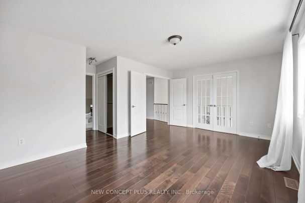 Property For Lease | N9050697 - Photo 1