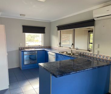 3 Swan Lane - Photo 4